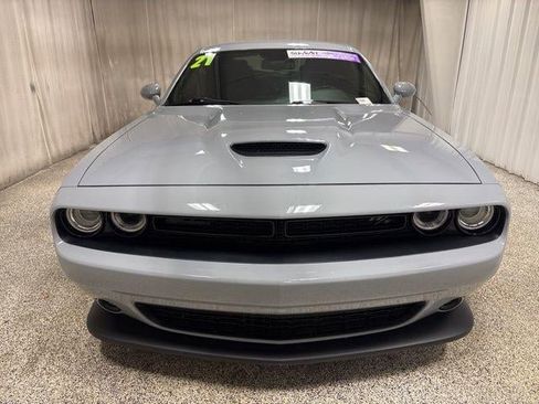 Used 2021 Dodge Challenger R/T w/ Blacktop Package image 8