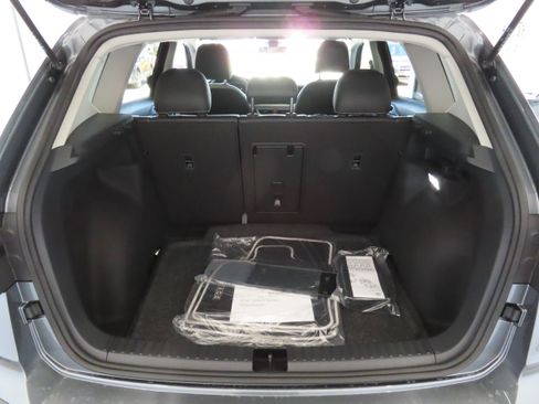 New 2026 Volkswagen Taos SE FWD image 22
