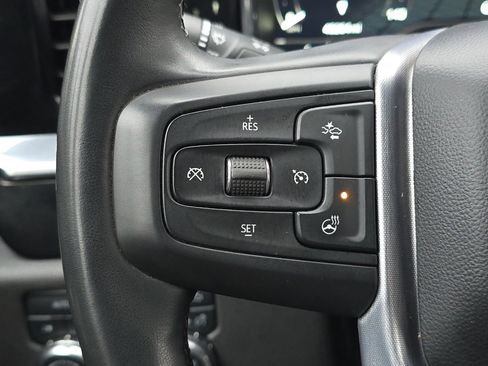 Used 2024 GMC Sierra 1500 SLT image 30