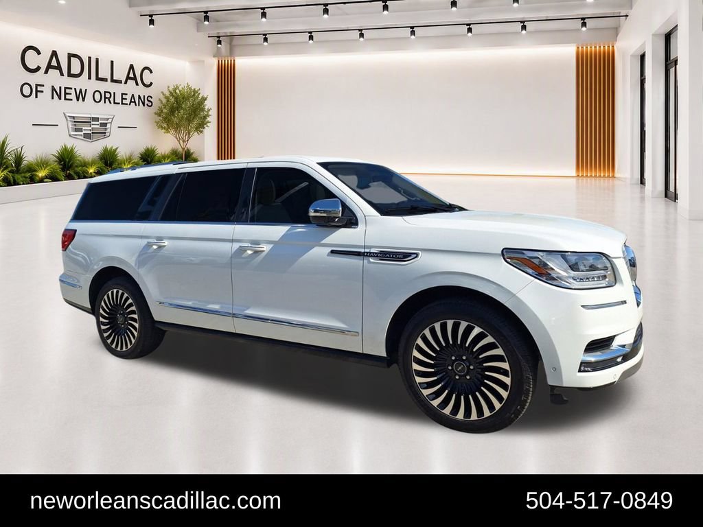 Used 2021 Lincoln Navigator L Black Label w/ Cargo Convenience Package AWD/4WD image 1