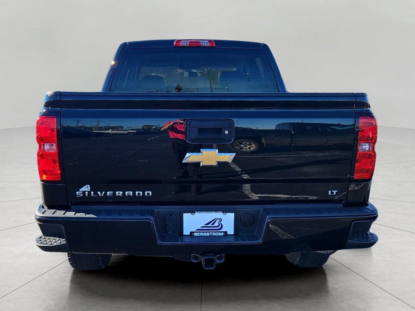 Used 2018 Chevrolet Silverado 1500 LT w/ All Star Edition AWD/4WD image 7
