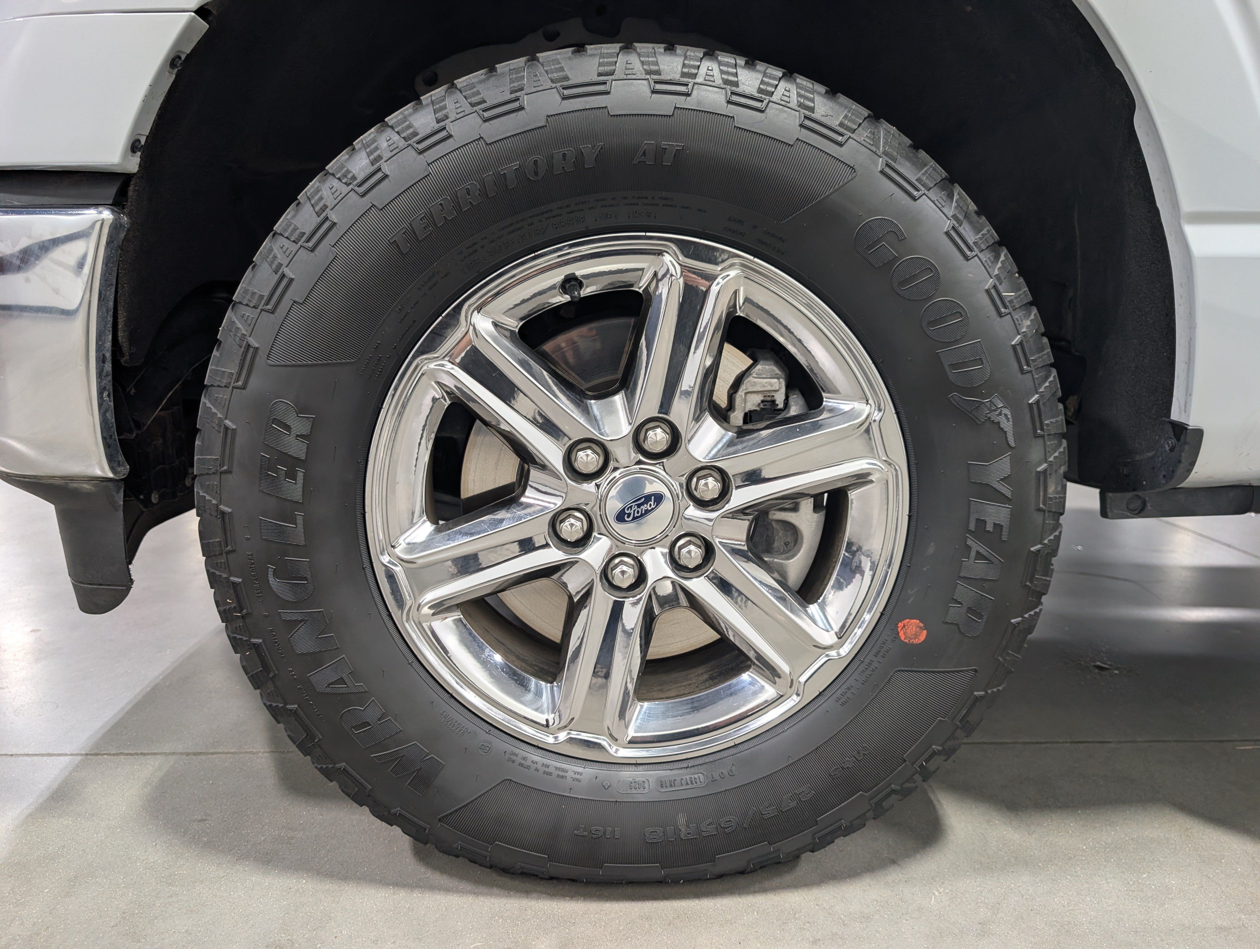 Used 2025 Ford F150 XLT w/ Equipment Group 301A Standard AWD/4WD image 9