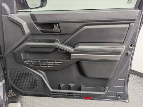 Used 2025 Toyota Tacoma SR5 RWD image 22