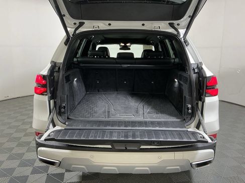 Certified 2026 BMW X5 sDrive40i w/ Climate Comfort Package RWD image 28