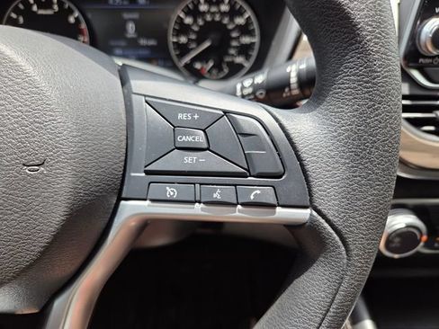 Used 2023 Nissan Altima 2.5 SV AWD/4WD image 30
