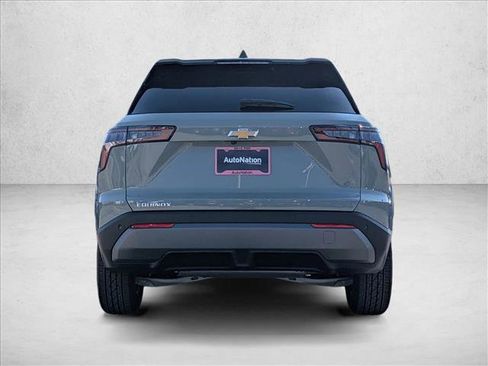 New 2026 Chevrolet Equinox LT image 6