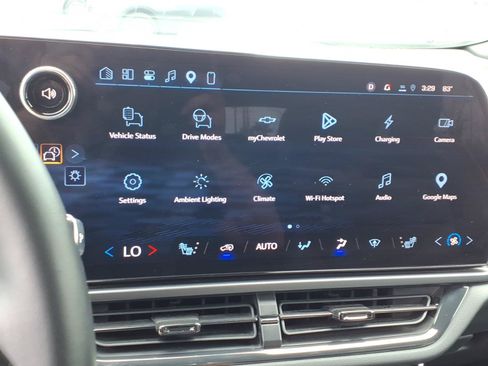 Used 2024 Chevrolet Equinox EV RS w/ LPO, Active Package FWD image 11