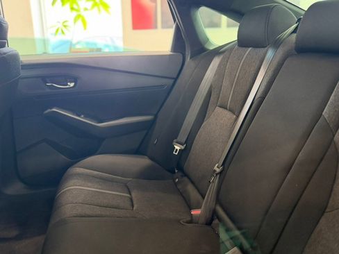 Used 2023 Honda Accord Sport image 17