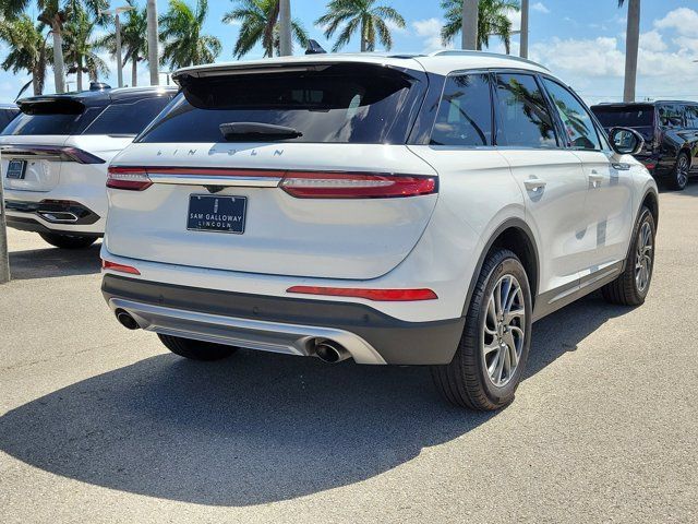 Certified 2022 Lincoln Corsair FWD w/ Equipment Group 101A image 6