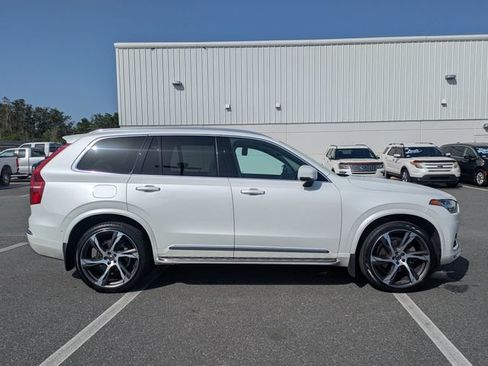 Used 2022 Volvo XC90 T6 Inscription w/ Advanced Package AWD/4WD image 3