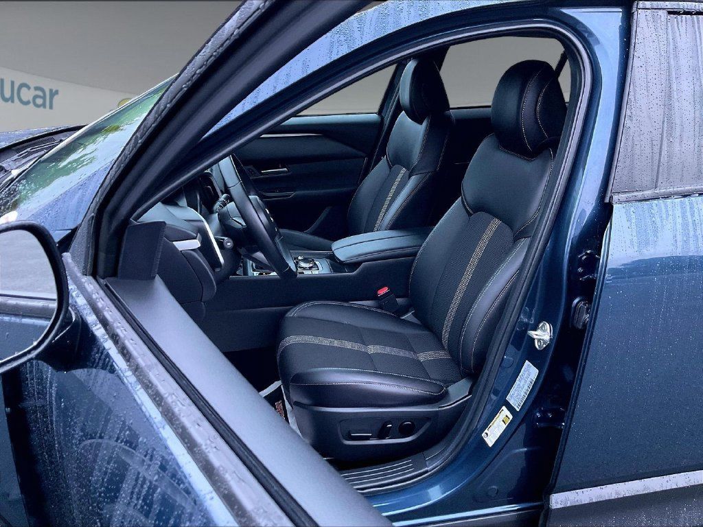 Used 2025 MAZDA CX-50 AWD 2.5 S w/ Cargo Package image 10