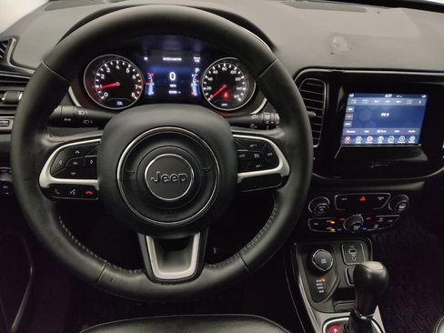 Used 2018 Jeep Compass Latitude w/ Popular Equipment Group AWD/4WD image 22