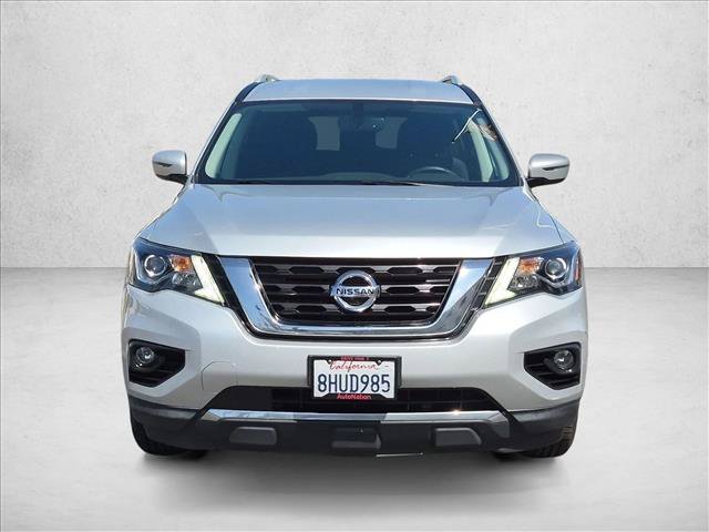 Used 2018 Nissan Pathfinder SV w/ SV Tech Package FWD image 2