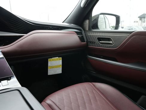 New 2026 INFINITI QX80 Autograph AWD/4WD image 8