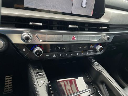 Used 2024 Kia Telluride SX X-Line AWD/4WD image 18