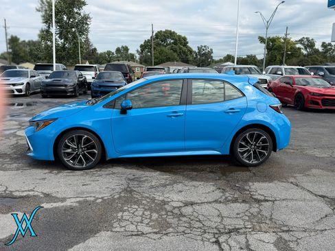 Used 2019 Toyota Corolla XSE FWD image 4