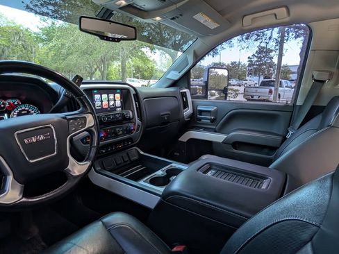 Used 2019 GMC Sierra 2500 SLT w/ Duramax Plus Package image 14