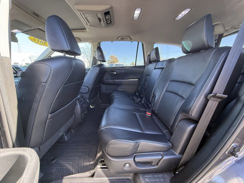 Used 2017 Honda Pilot Touring image 28