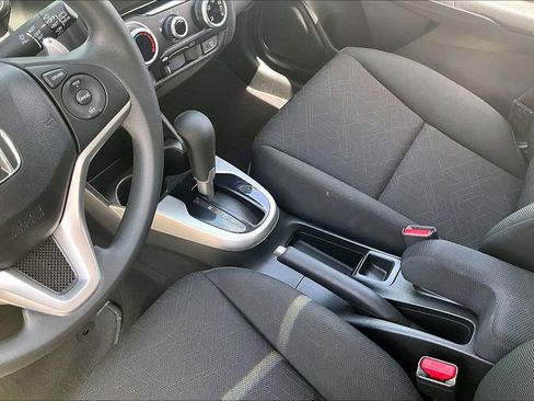 Used 2016 Honda Fit EX image 18