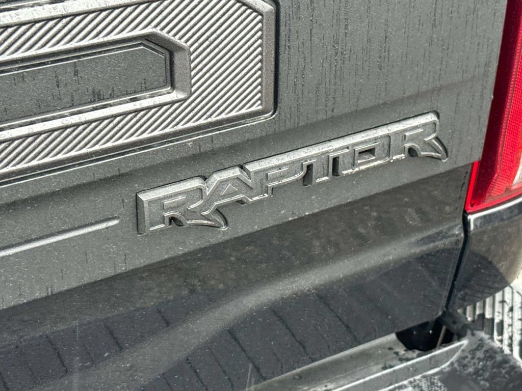 Certified 2025 Ford F150 Raptor AWD/4WD image 9