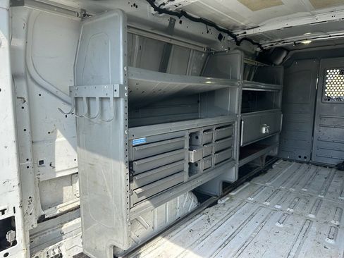 Used 2017 Ford Transit 250 148 Low Roof image 15