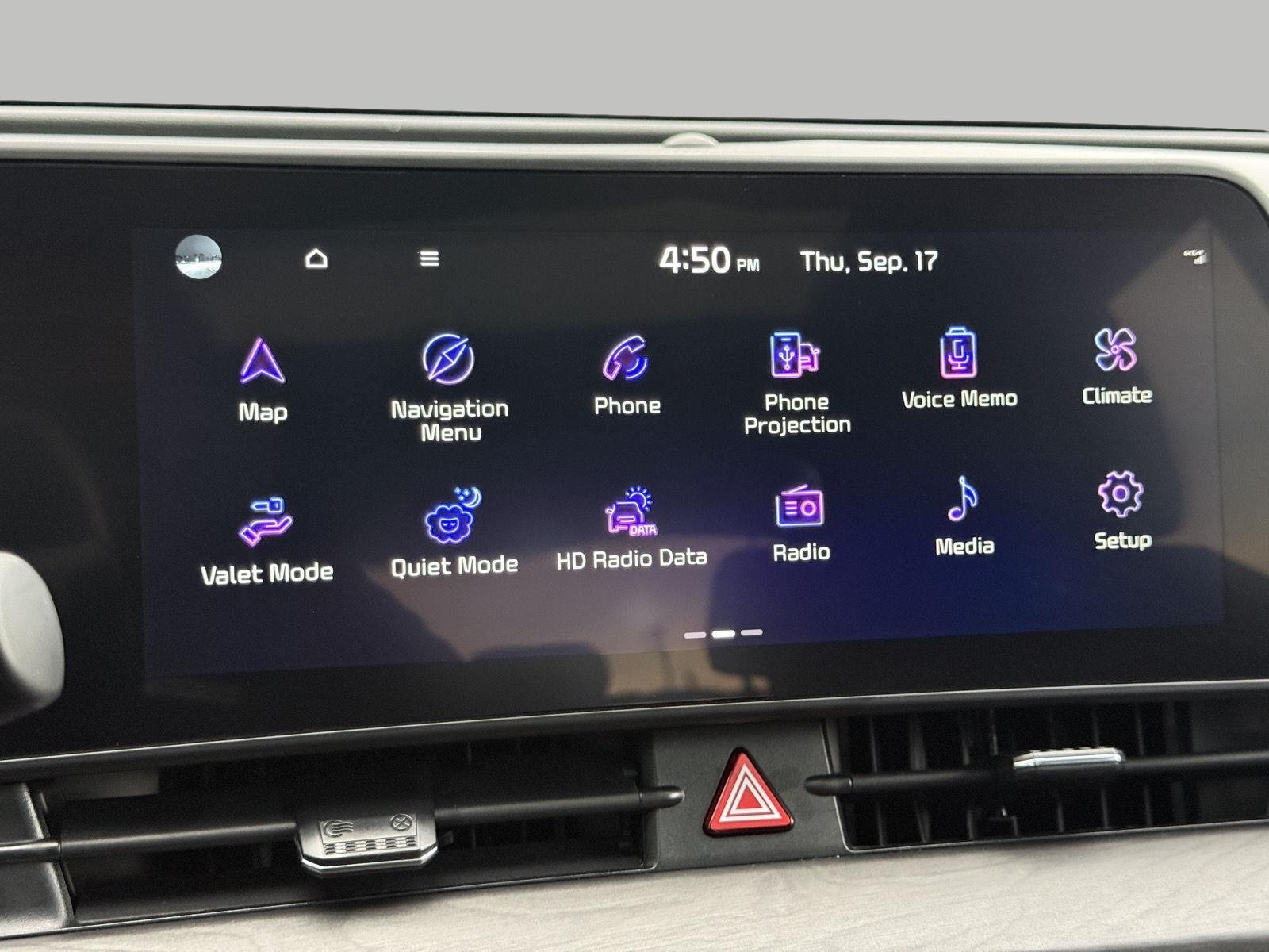 Used 2023 Kia Sportage X-Line w/ X-Line Premium Package AWD/4WD image 36