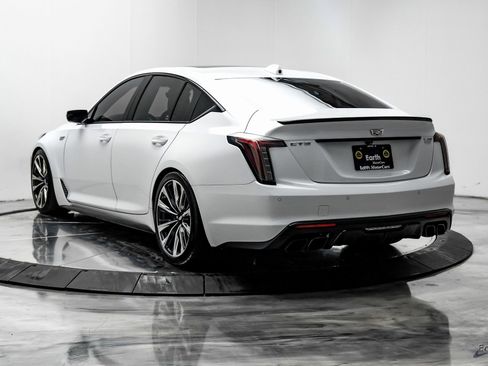 Used 2024 Cadillac CT5 V Blackwing w/ Parking Package image 8