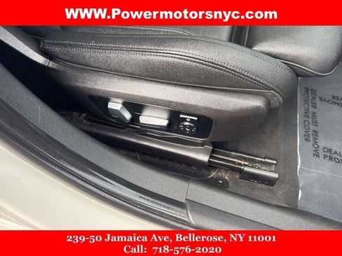 Used 2020 BMW 330i Sedan w/ Convenience Package image 16