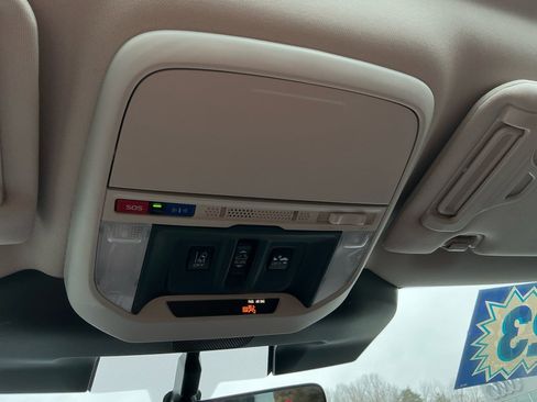 Certified 2023 Subaru Forester Limited w/ Popular Package #3 image 36