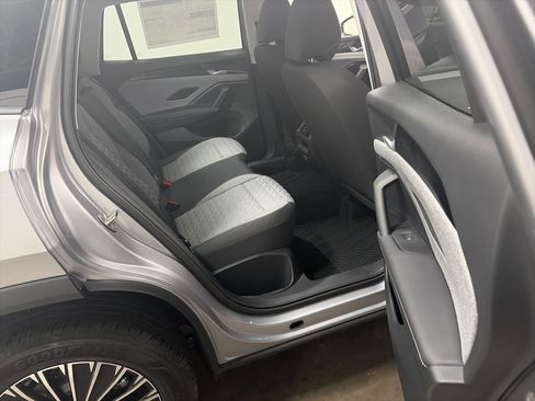 New 2026 Volkswagen Tiguan S image 28