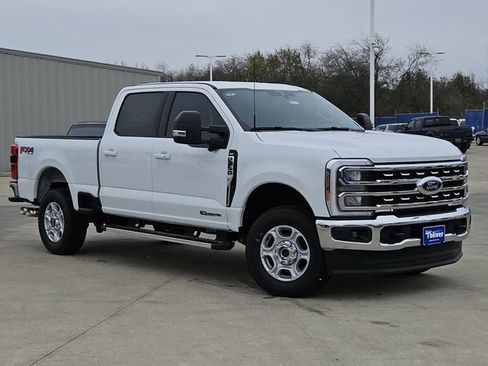 New 2026 Ford F250 XLT w/ XLT Premium Package image 2