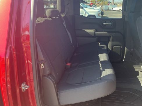 Used 2019 Chevrolet Silverado 1500 Custom w/ Custom Convenience Package image 14