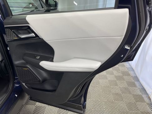 New 2025 Mitsubishi Outlander SE image 33