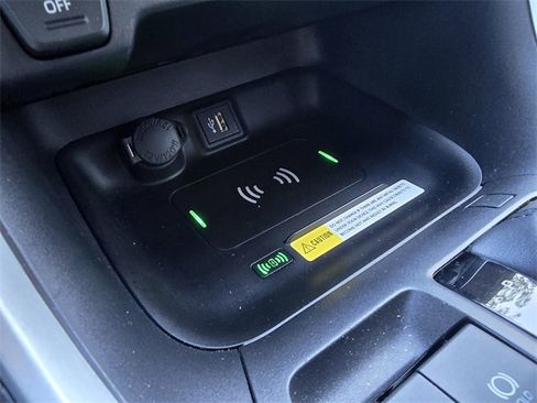 Used 2024 Toyota RAV4 XLE image 5