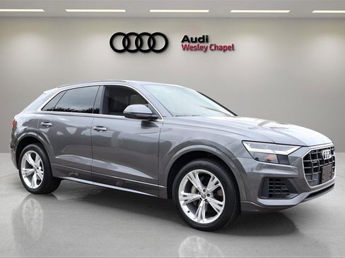 Used 2019 Audi Q8 Premium image 7