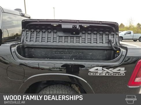 Used 2024 RAM 1500 Limited image 9