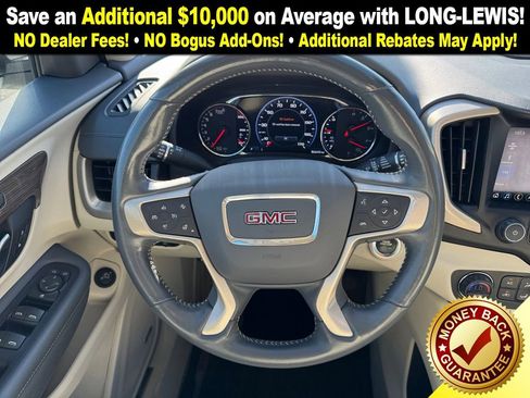 Used 2022 GMC Terrain Denali w/ Denali Premium Package image 18