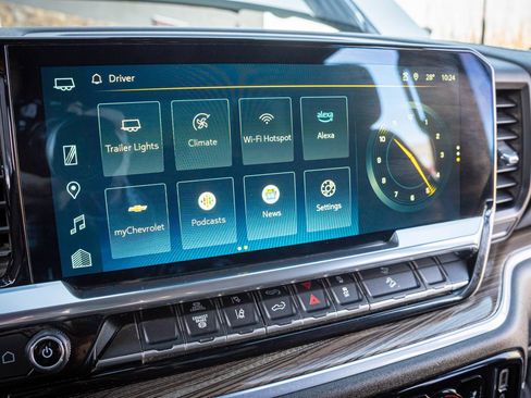 Used 2024 Chevrolet Silverado 2500 LT image 23