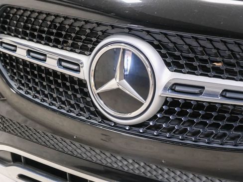 Certified 2023 Mercedes-Benz GLA 250 image 12