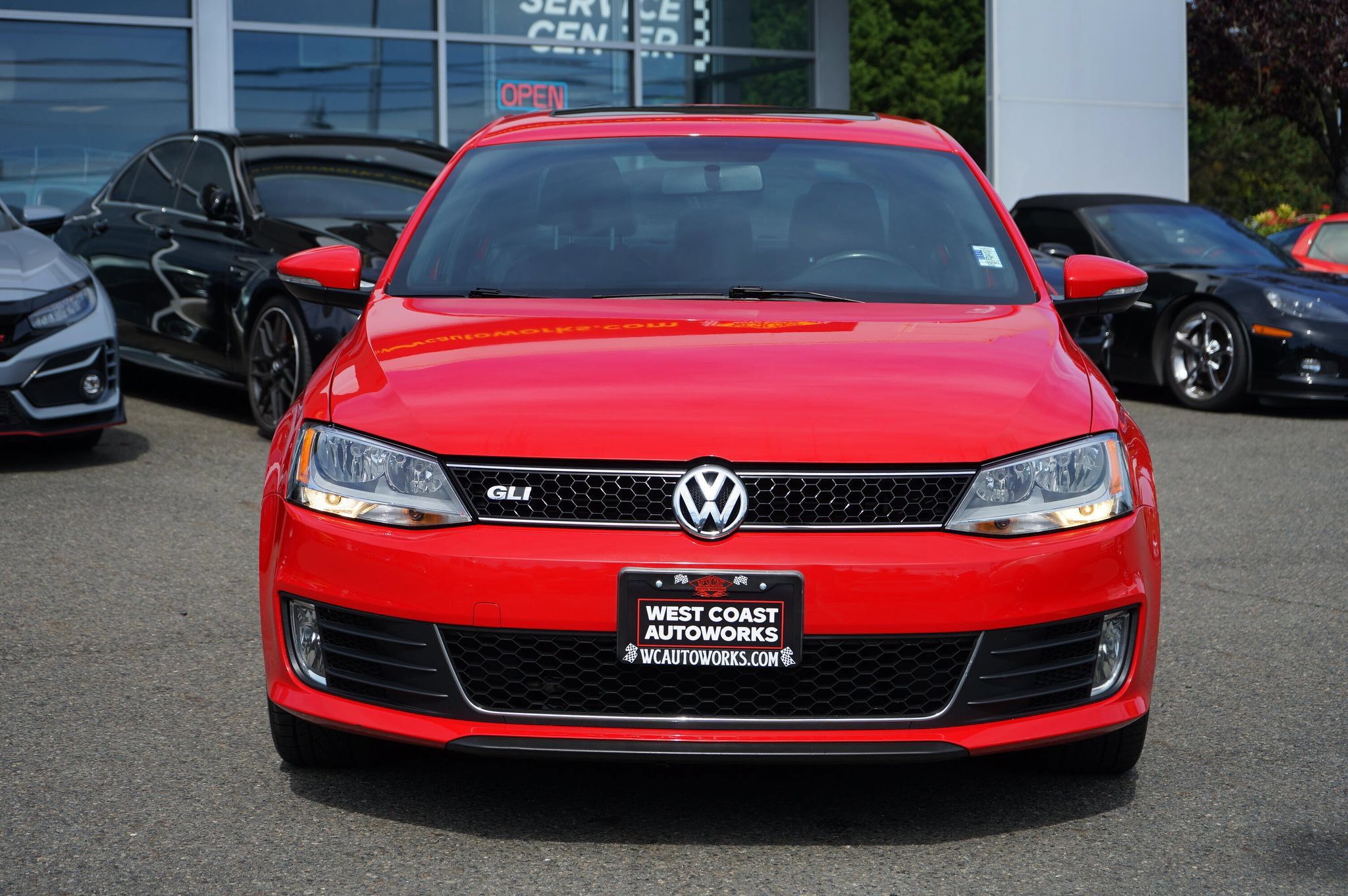 Used 2012 Volkswagen Jetta GLI FWD image 8