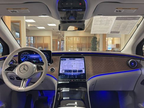 Used 2025 Mercedes-Benz EQE 350+ 4MATIC SUV image 9