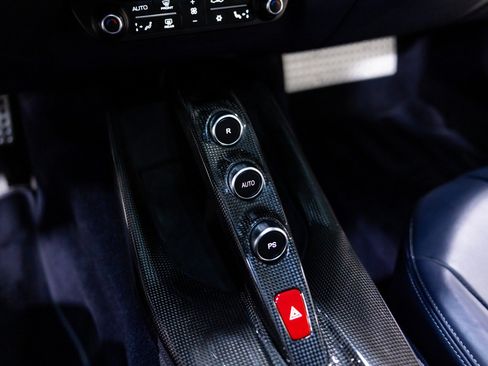 Used 2019 Ferrari 812 Superfast RWD image 49