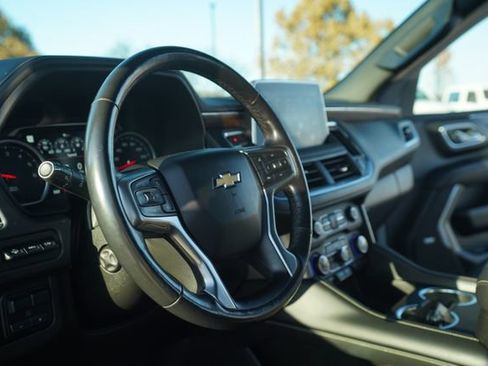 Used 2021 Chevrolet Tahoe Premier w/ Premium Package image 30