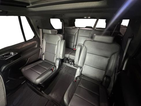 Used 2023 Chevrolet Tahoe Z71 w/ Luxury Package image 15