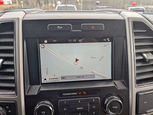 Used 2017 Ford F150 Lariat image 15