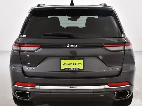 Used 2022 Jeep Grand Cherokee Overland AWD/4WD image 13