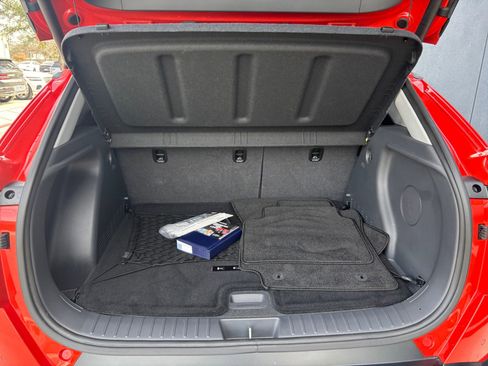 Used 2024 Hyundai Kona Limited image 16