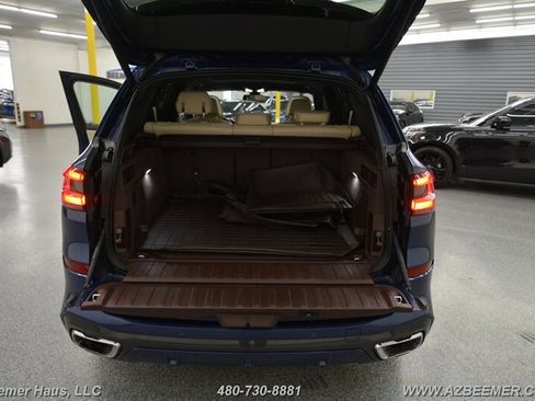 Used 2019 BMW X5 xDrive40i w/ M Sport Package image 44