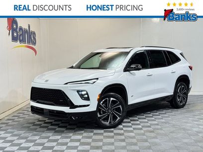 New 2025 Buick Enclave Sport Touring w/ Power Package