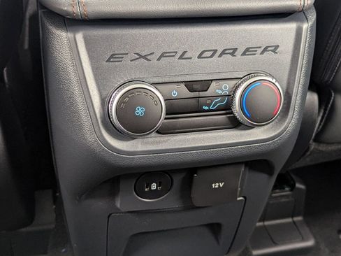 New 2026 Ford Explorer Active w/ Active Comfort Package AWD/4WD image 20